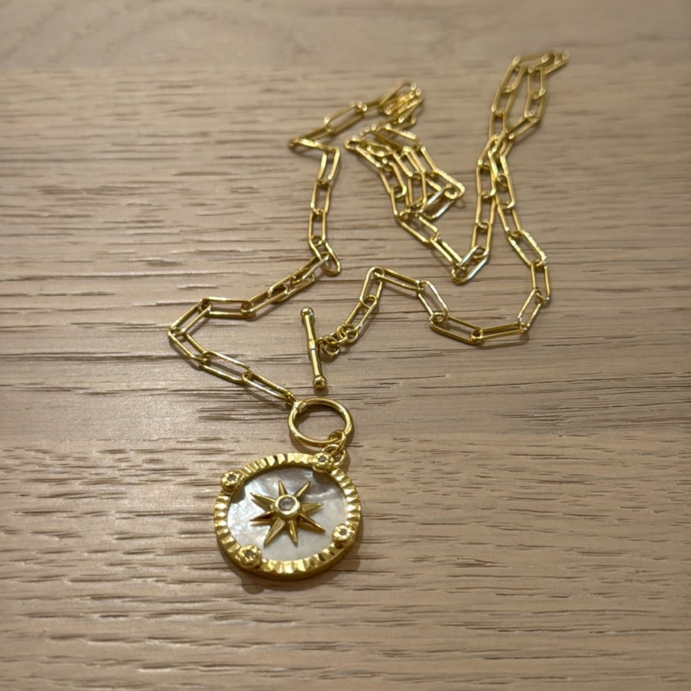 Foundrae inspired compass Necklace with White Pendant